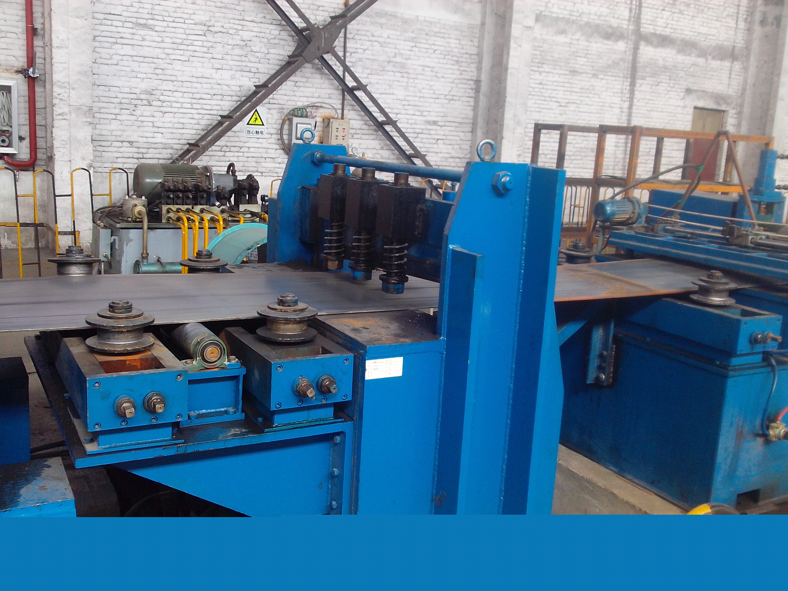 如何選擇焊管輔助設備以及保證其質量